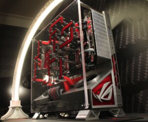 Side view of Shui-Shen custom PC build by MP-Customized with transparent case and red coolant loops