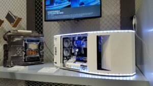 Award-winning Tri-MAX custom PC build by Mike Petereyns (MP-Customized) on display at Cooler Master competition