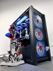Side view of Spiderman vs Venom PC mod highlighting Spiderman web patterns and Venom theme