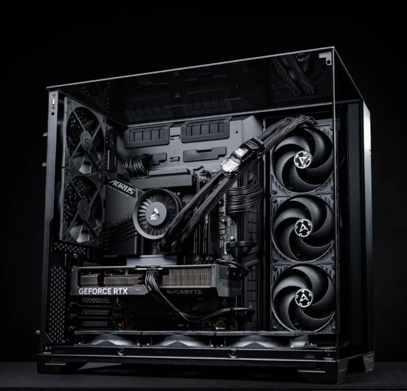 PC Elegance first PC build powered by Seasonic FOCUS GX-1000 ATX 3.0 with clean black cable management